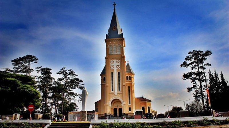 Nhà thờ Con Gà ở Đà Lạt